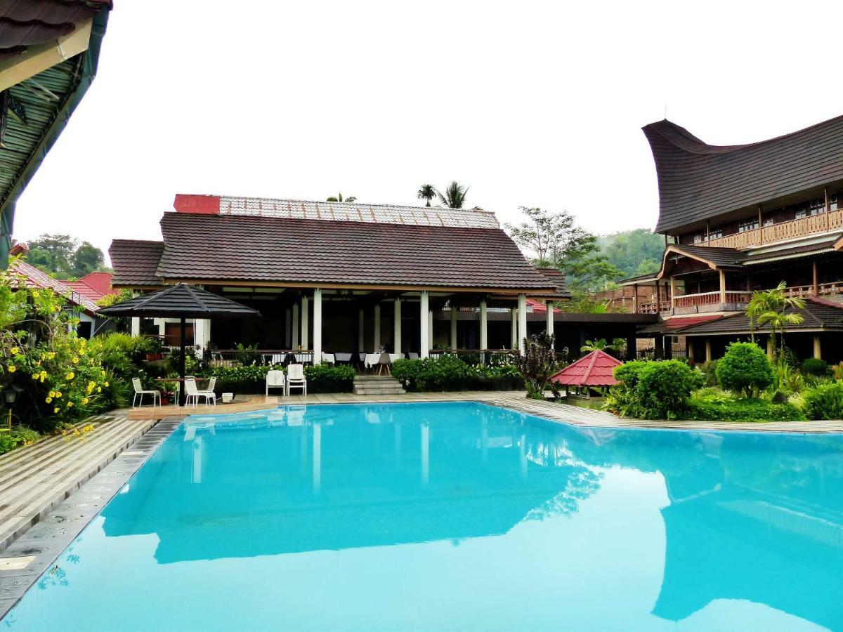 Toraja Torsina Hotel Рантепао Экстерьер фото