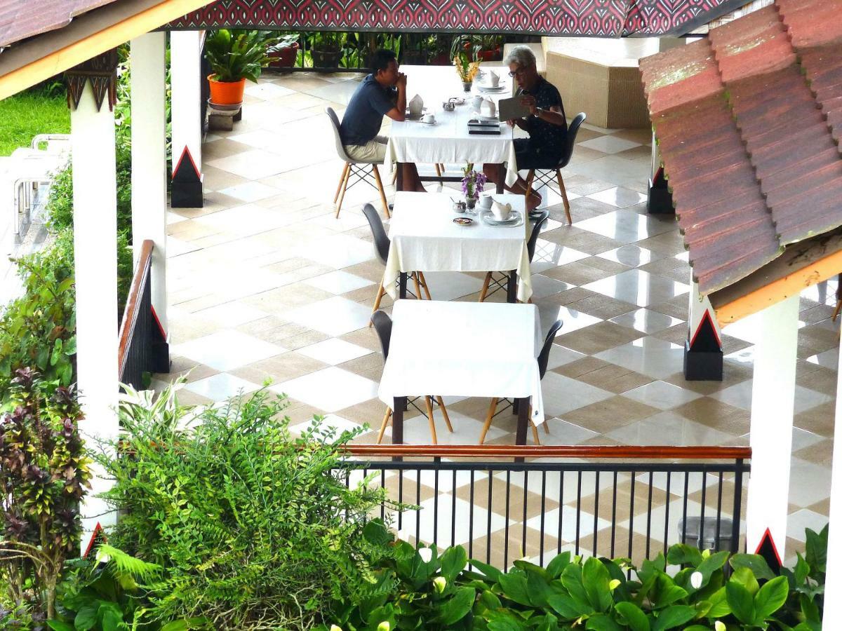 Toraja Torsina Hotel Рантепао Экстерьер фото